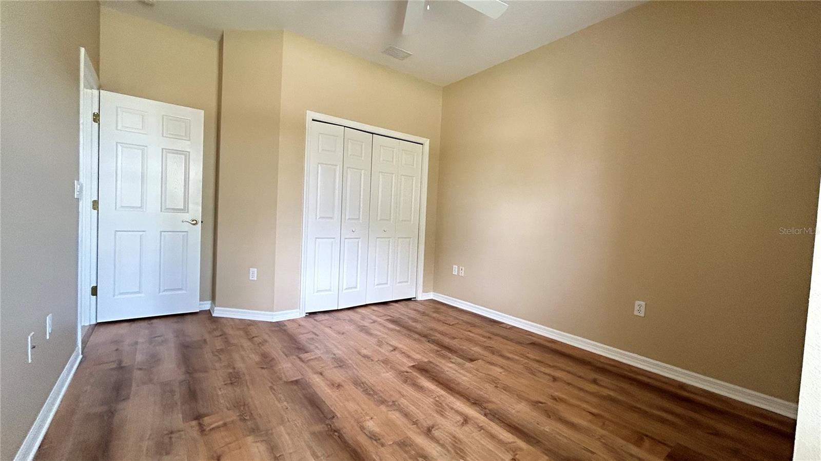 PORT CHARLOTTE SUB 09 - Residential Lease