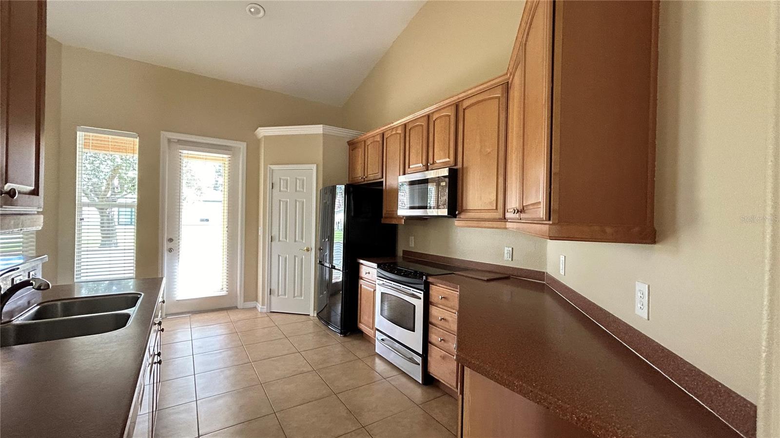 PORT CHARLOTTE SUB 09 - Residential Lease