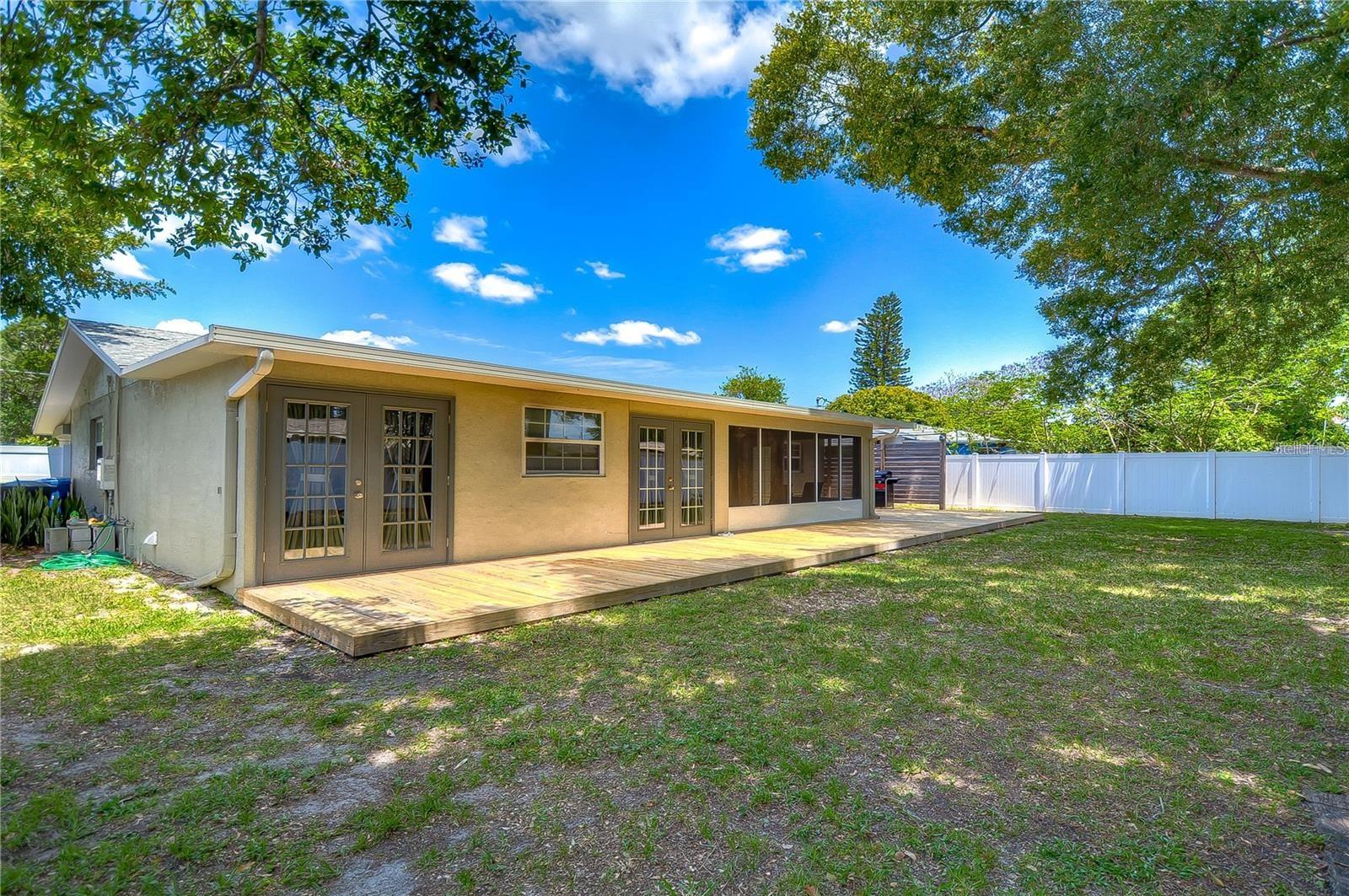 WESTGATE HEIGHTS NORTH - Residential Lease