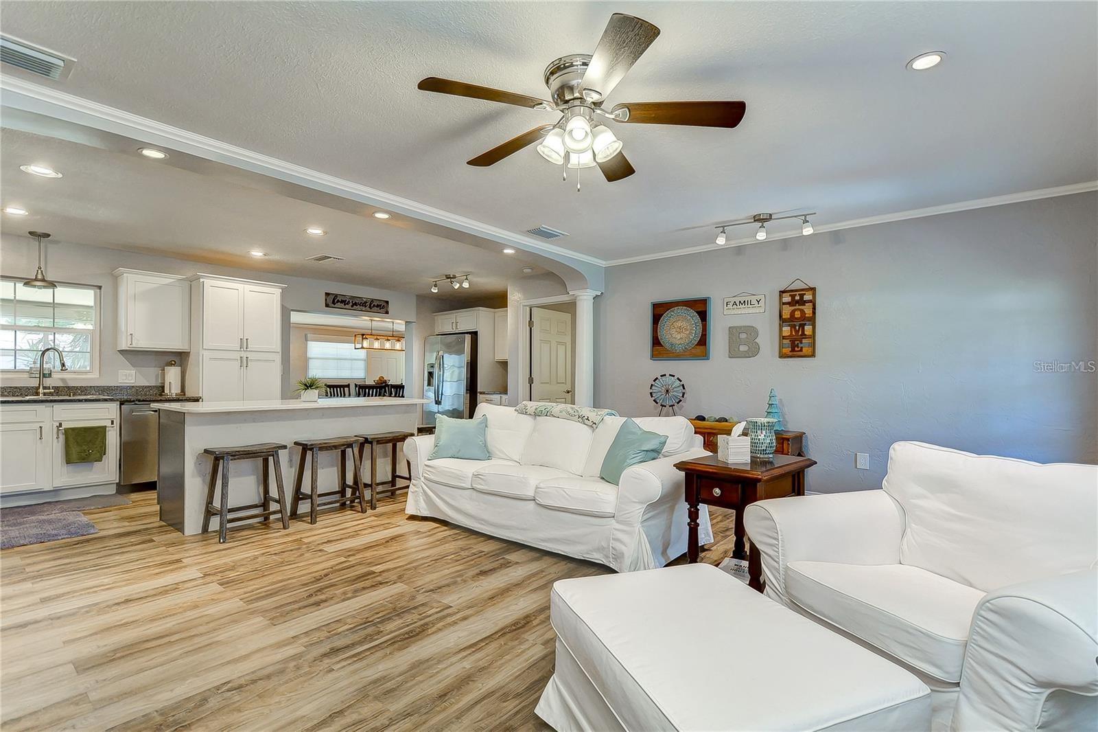 WESTGATE HEIGHTS NORTH - Residential Lease