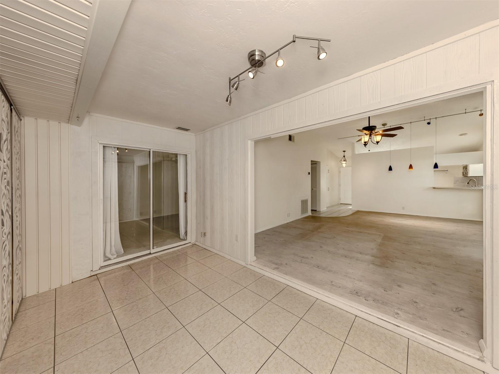 CURRY COVE - Residential