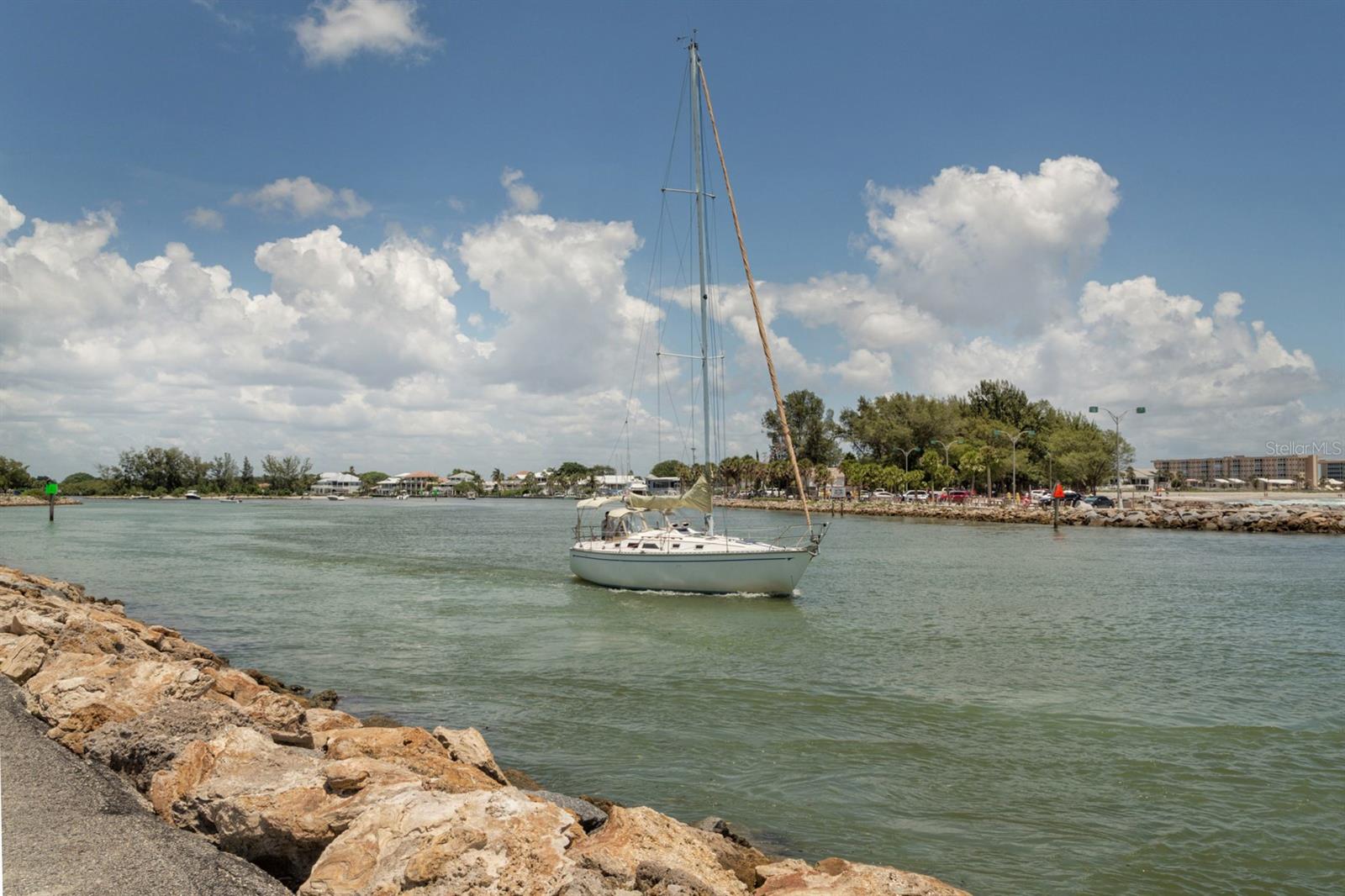 CURRY COVE - Residential