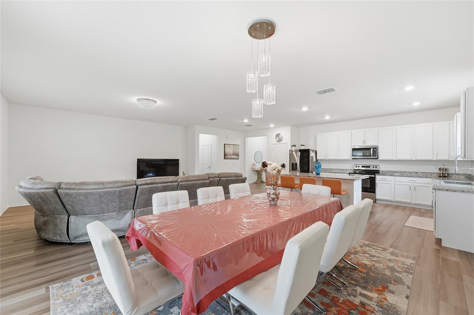 RESERVE/LK RDG - Residential