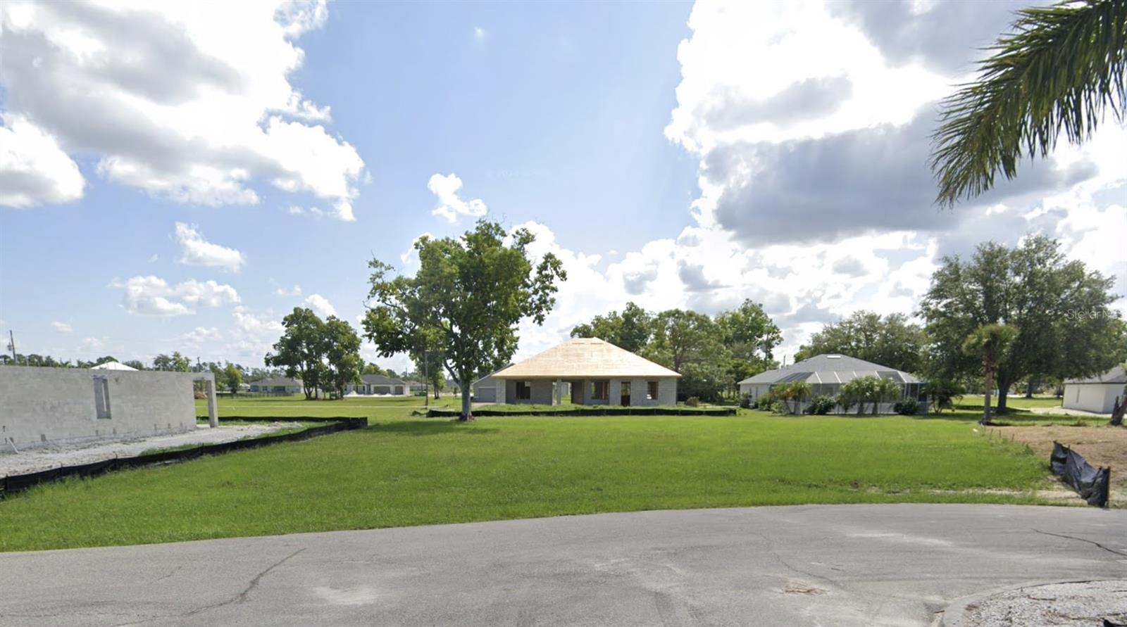 PUNTA GORDA ISLES SEC 16 - Land