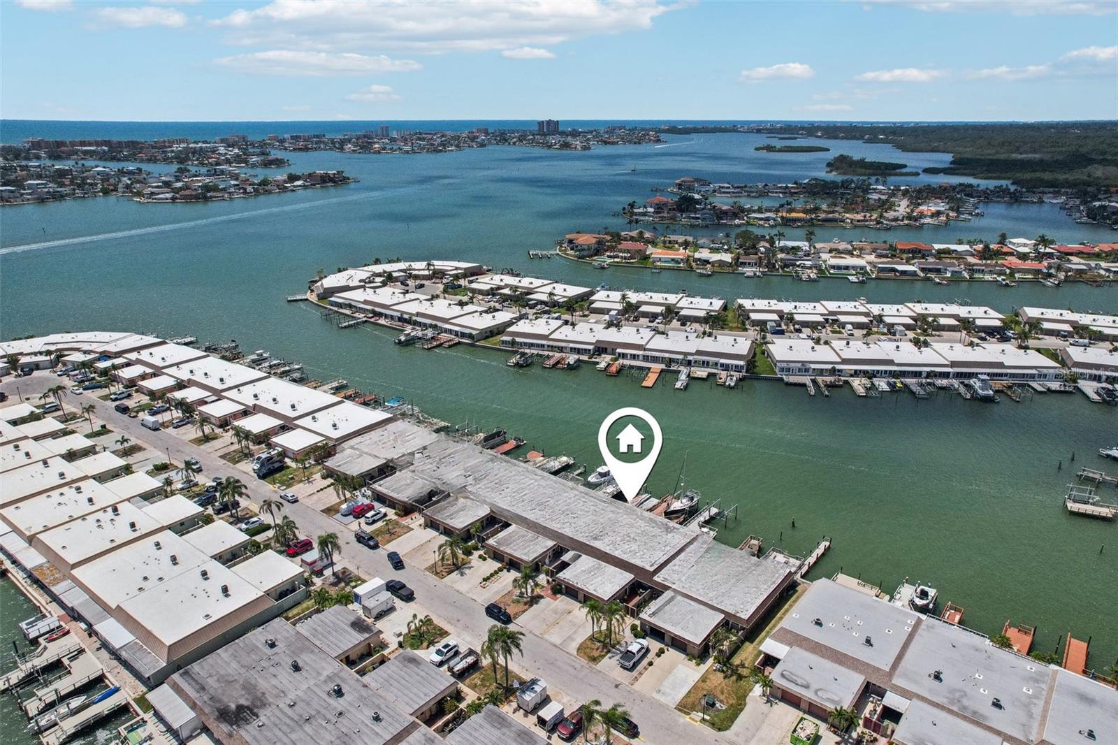467 BOCA CIEGA POINT BOULEVARD S