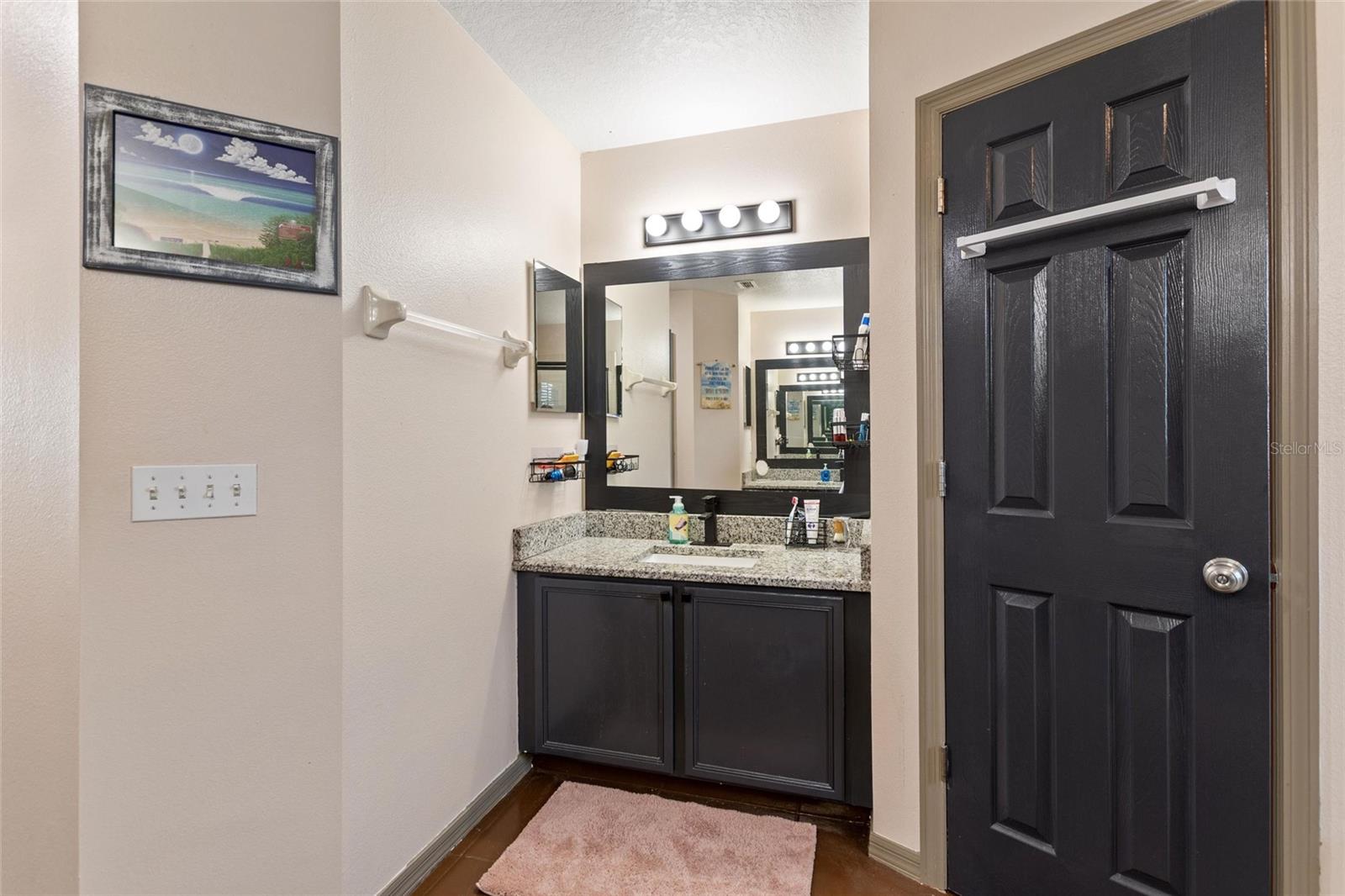 CALLA LILY COVE AT CRESCENT LAKE - Residential