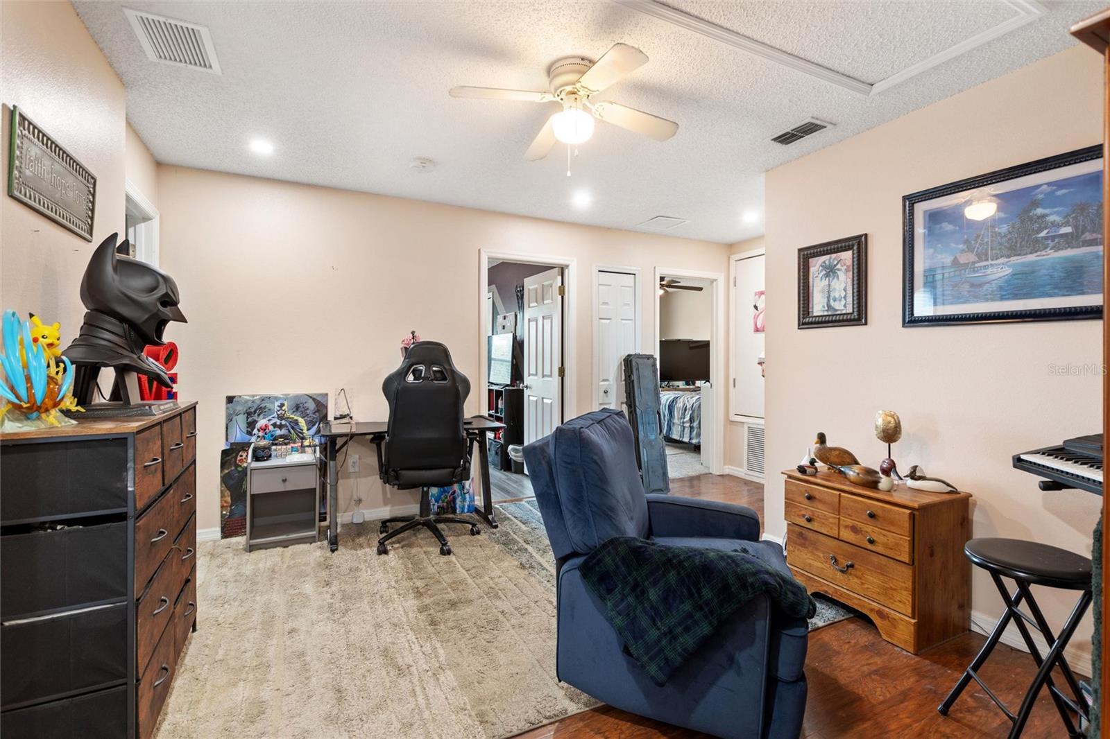 CALLA LILY COVE AT CRESCENT LAKE - Residential