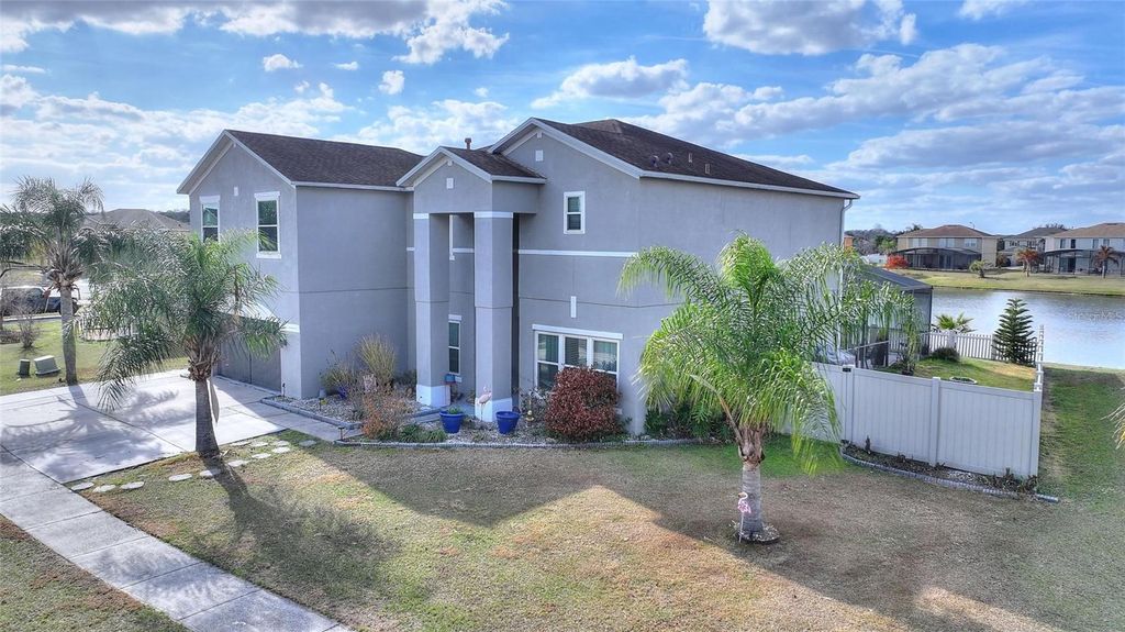 Photo of 2520 Calla Lily Cove, Kissimmee, FL 34758 (MLS # L4959586)