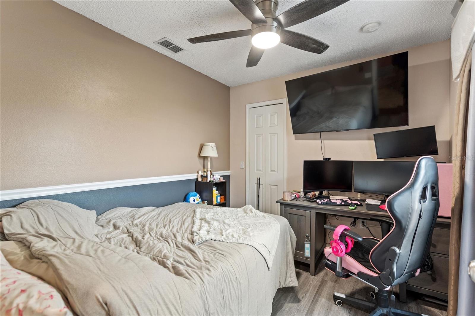 CALLA LILY COVE AT CRESCENT LAKE - Residential