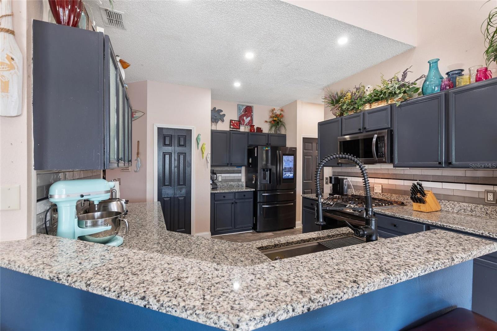 CALLA LILY COVE AT CRESCENT LAKE - Residential