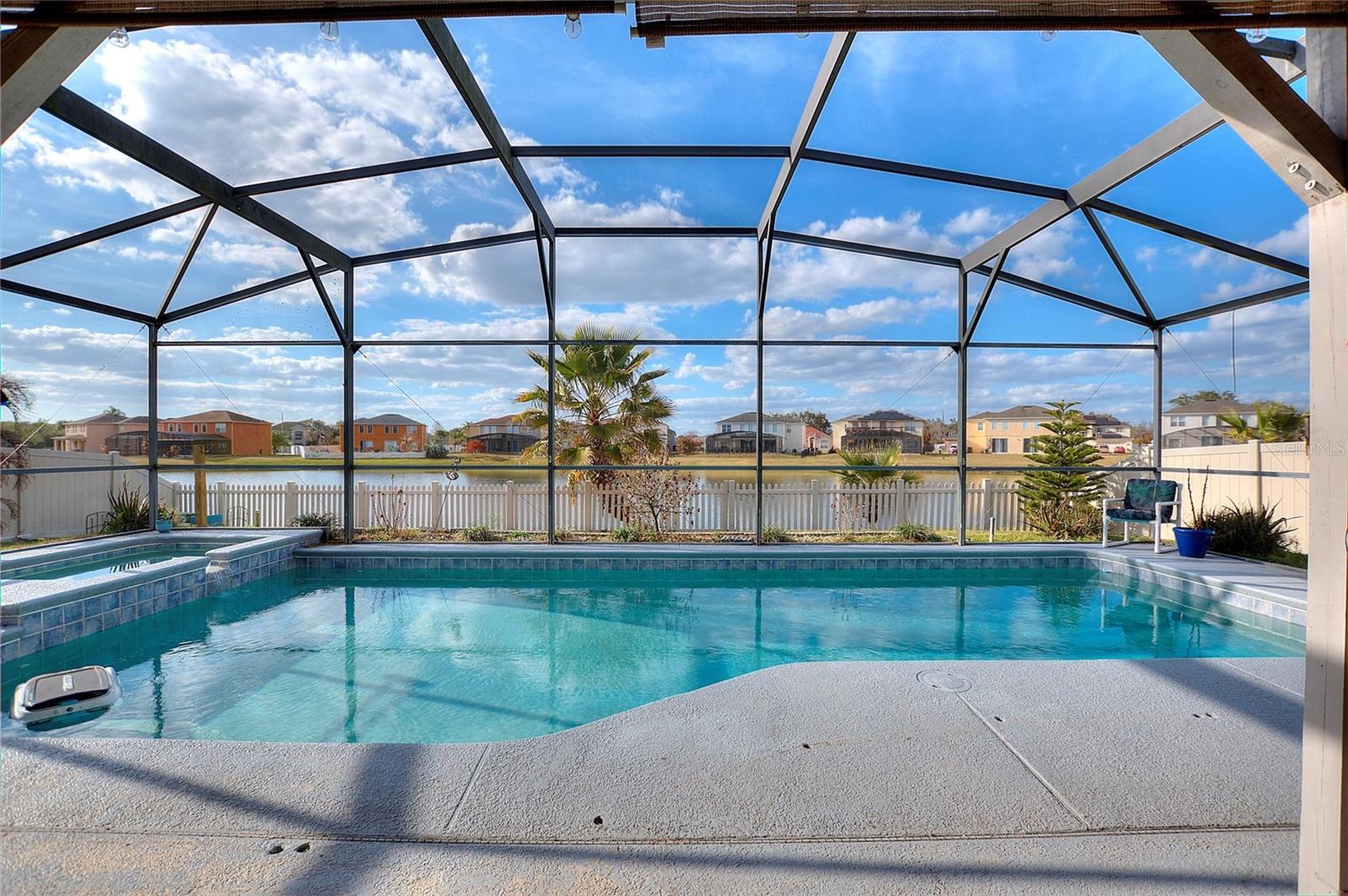 CALLA LILY COVE AT CRESCENT LAKE - Residential