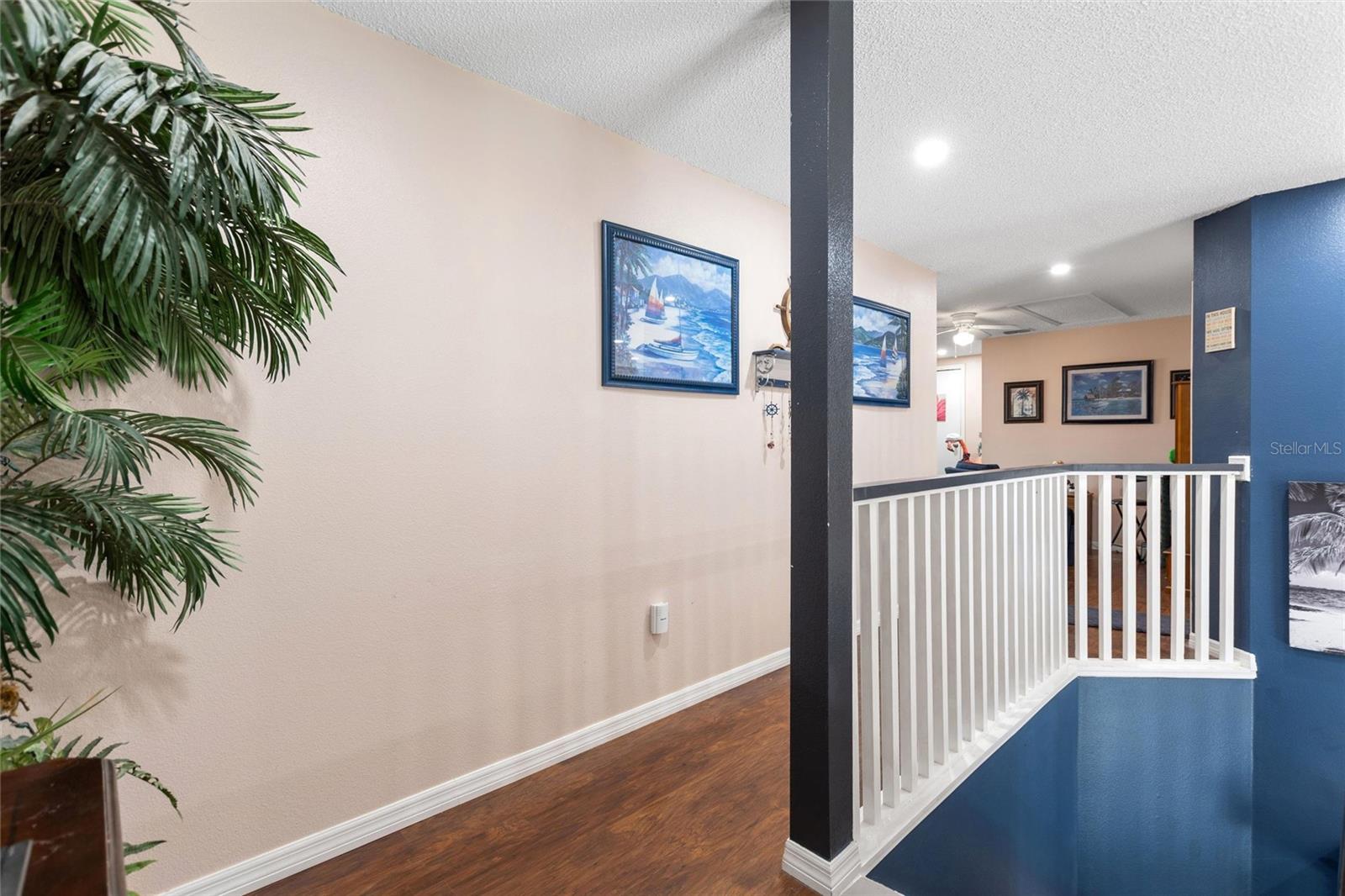 CALLA LILY COVE AT CRESCENT LAKE - Residential