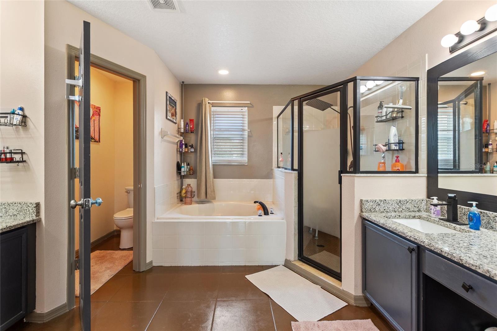 CALLA LILY COVE AT CRESCENT LAKE - Residential