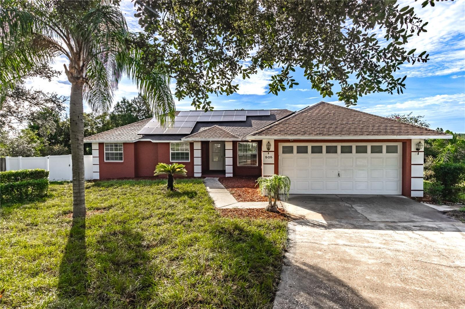 Welcome to your Florida dream home! This beautifully maintained 3-bedroom, 2-bath pool home sits on an oversized 0.29-acre lot and is designed with both comfort and style in mind. There is also a bonus room that could potentially be used for a 4th bedroom! The open-concept living area flows effortlessly into the kitchen and dining spaces, creating the perfect setting for family time or entertaining friends.
Step outside and enjoy your own private oasis—a screened-in pool and patio made for year-round relaxation and fun. Plus, you’re just moments away from local shops, restaurants, and the world-famous Bok Tower Gardens!
With fresh interior paint, brand-new sod, and plenty of space for outdoor activities, this home is truly move-in ready. The seller is motivated, and with the property vacant, a quick closing is possible. Don’t miss this chance to own a spacious pool home that blends style, convenience, and that Florida lifestyle you’ve been dreaming of!