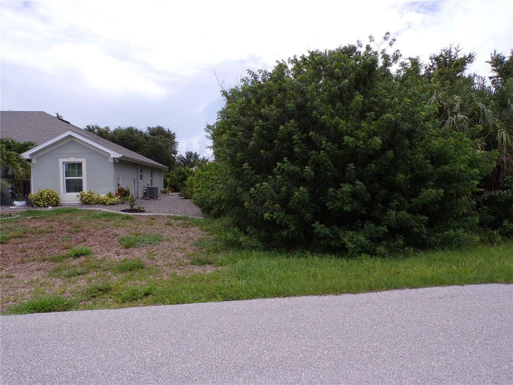 Photo of 14170 Bethesda Lane, Port Charlotte, FL 33981 (MLS # C7511757)