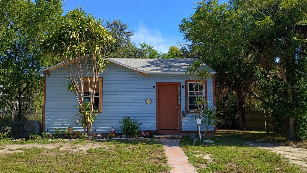 Photo of 1755 34th Ave N, St Petersburg, FL 33713 (MLS # O6435796)