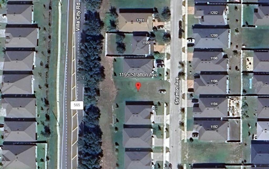 Photo of 1195 Stratton Avenue, Groveland, FL 34736 (MLS # O6378797)