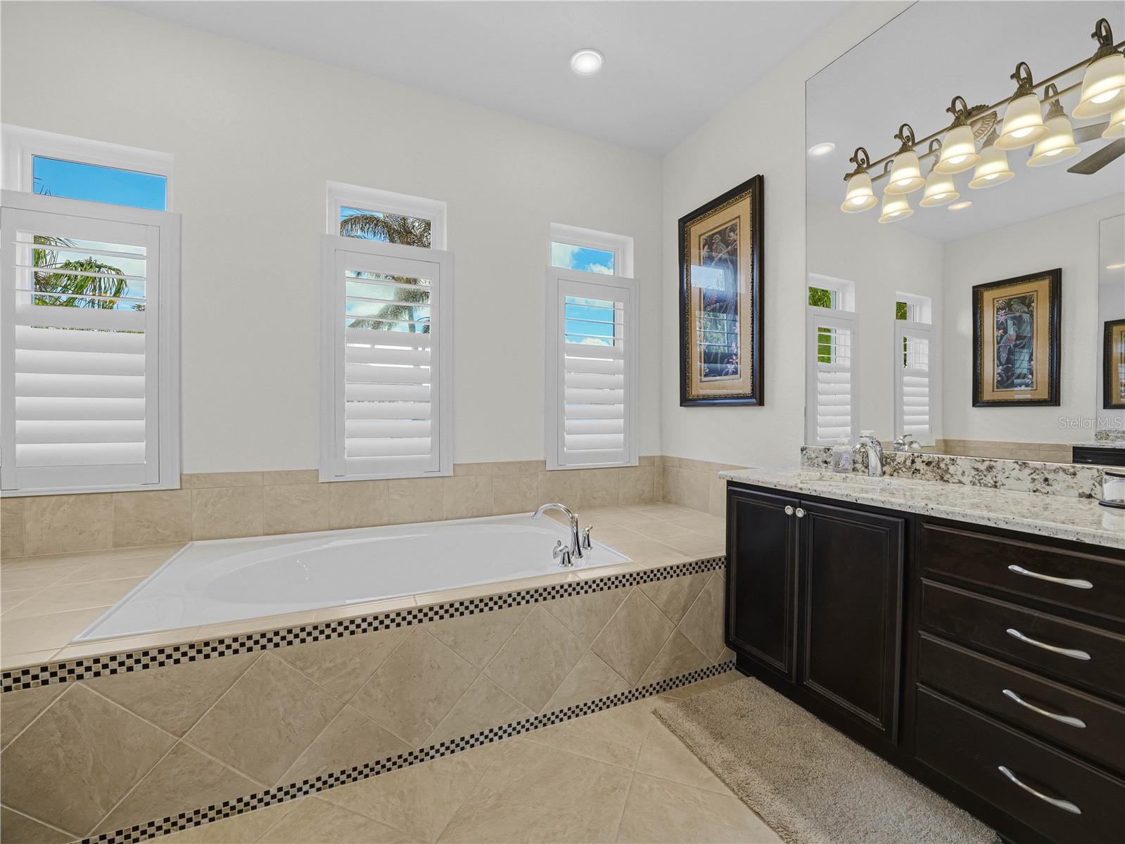 LAKE ASHTON WEST ATLEE ADD - Residential