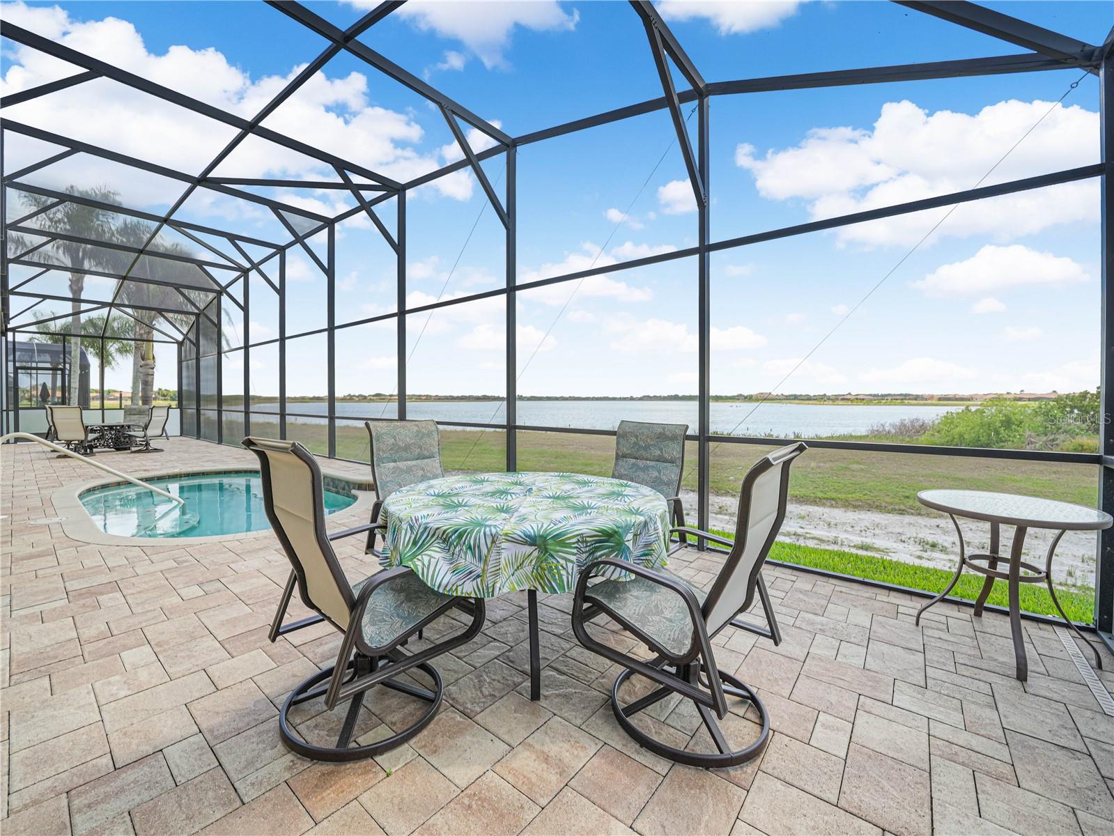 LAKE ASHTON WEST ATLEE ADD - Residential