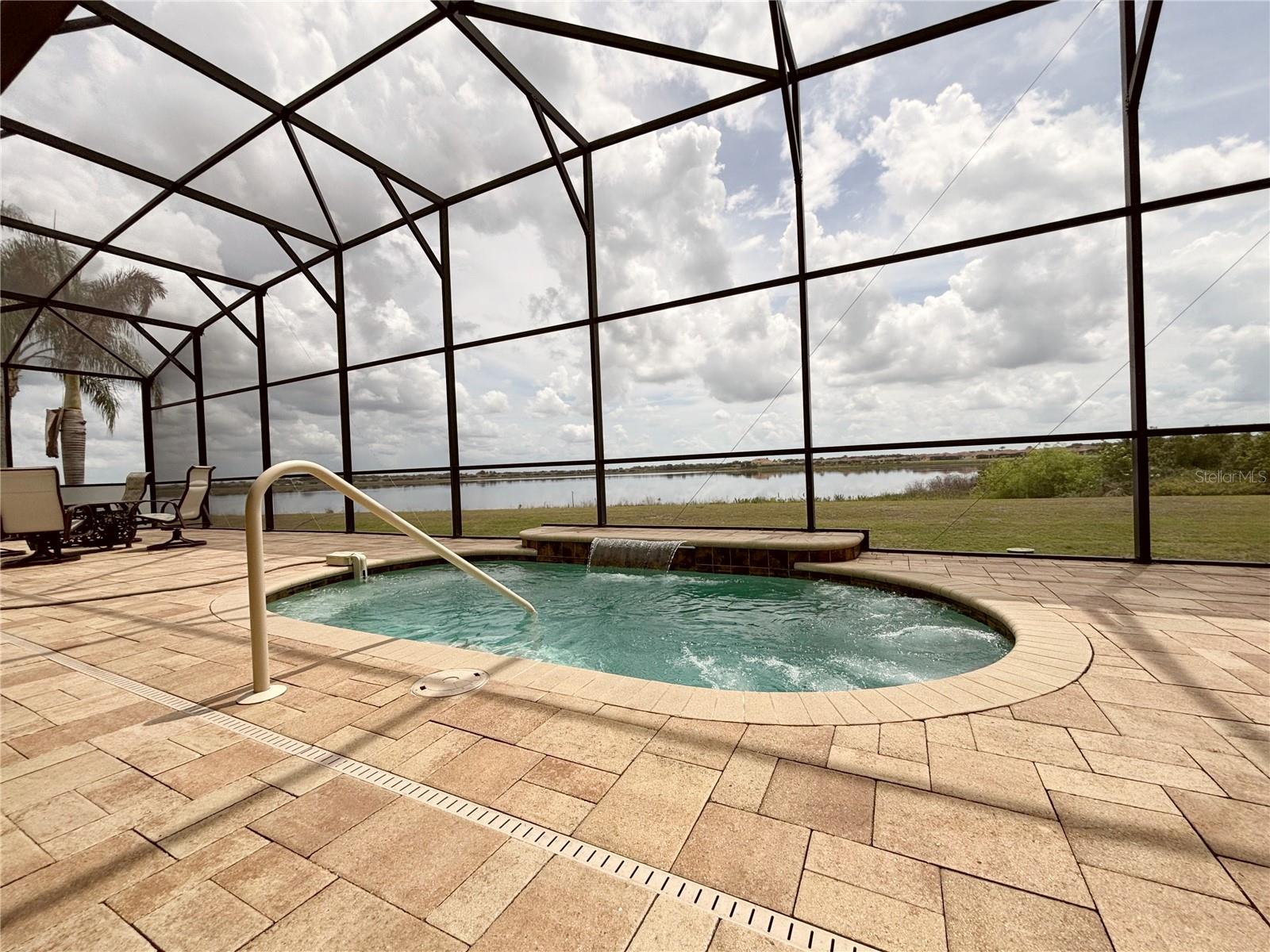 LAKE ASHTON WEST ATLEE ADD - Residential