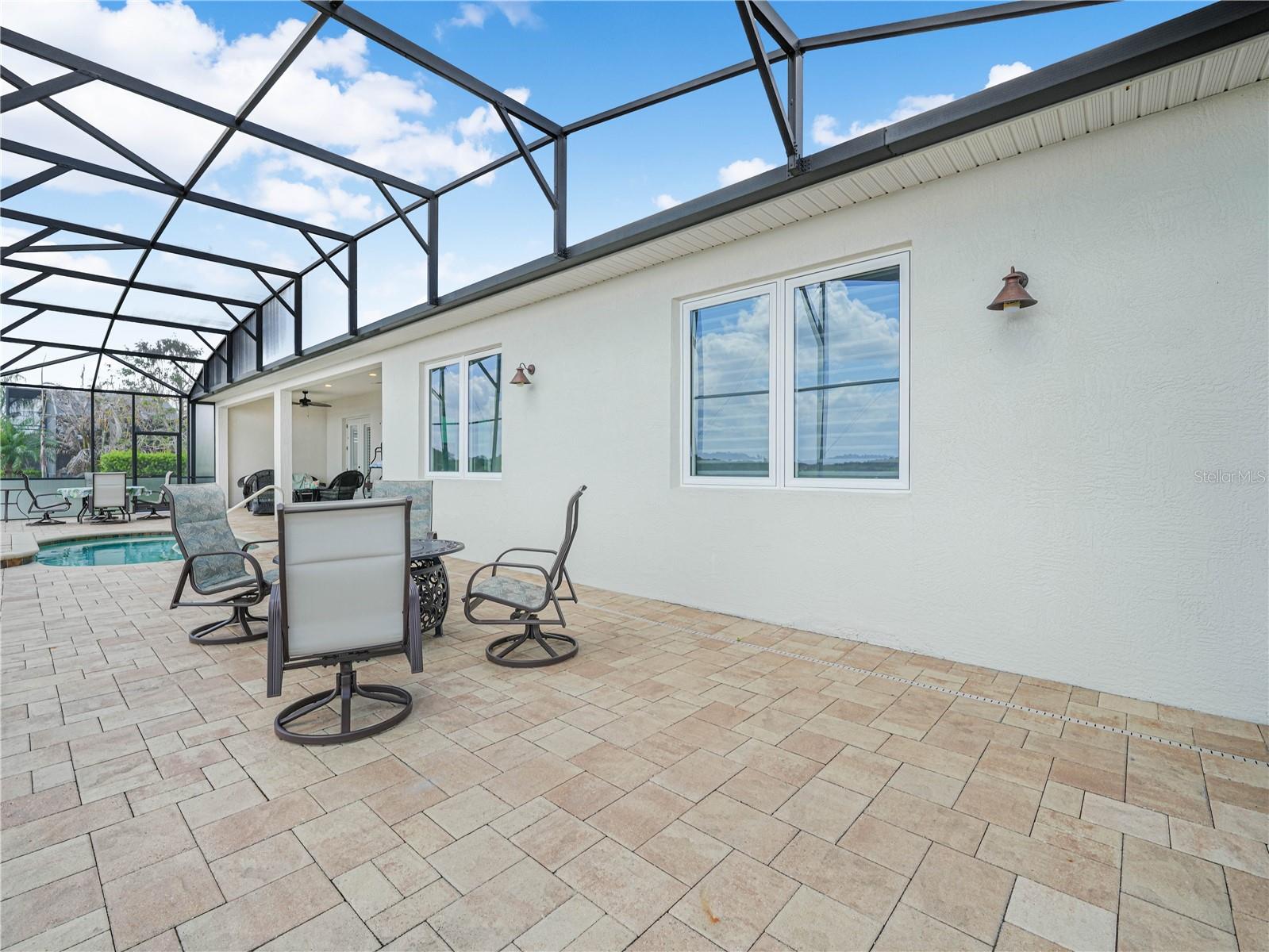 LAKE ASHTON WEST ATLEE ADD - Residential