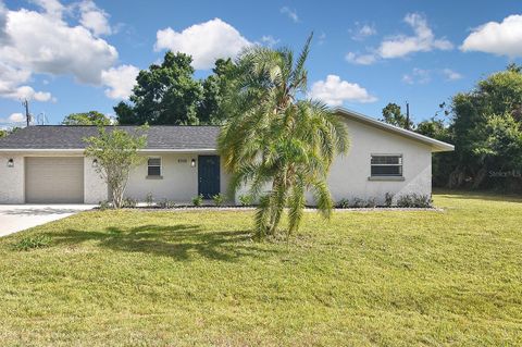 Single Family Residence in ENGLEWOOD FL 8308 PELICAN ROAD.jpg