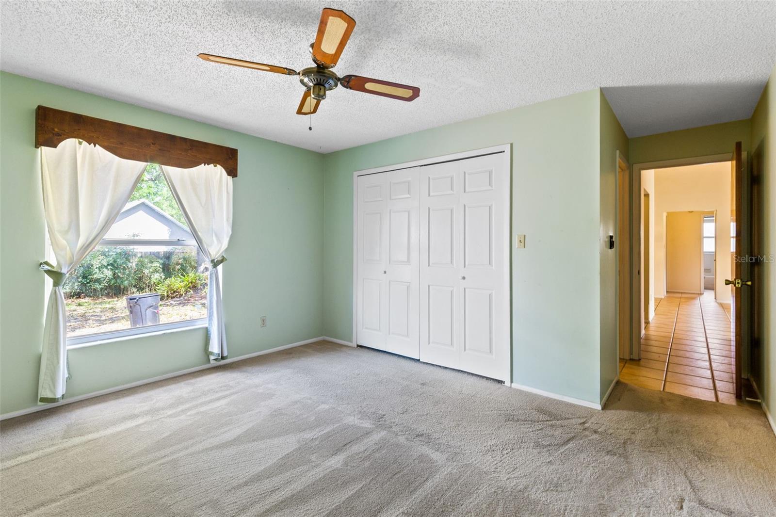 OAKCREST-516 - Residential