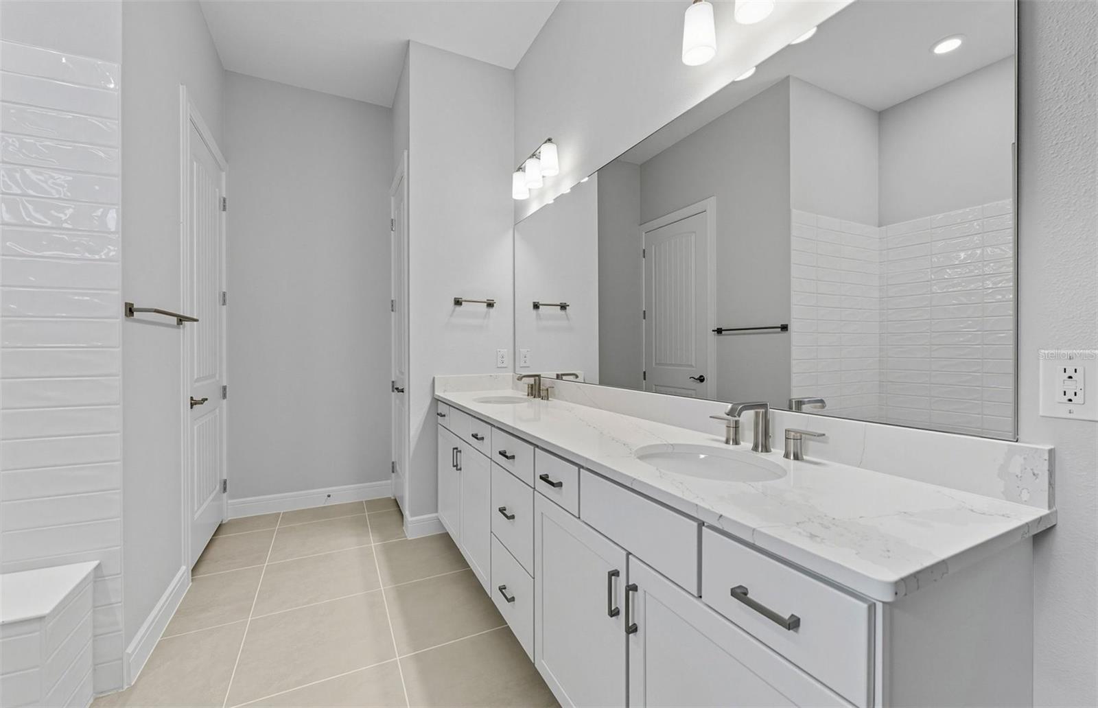 STONE CREEK BY DEL WEBB SOLAIRE PHASE 2 & 3 - Residential