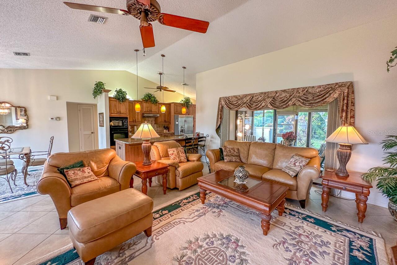 ENGLEWOOD ISLES - Residential