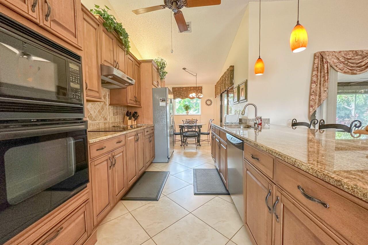 ENGLEWOOD ISLES - Residential