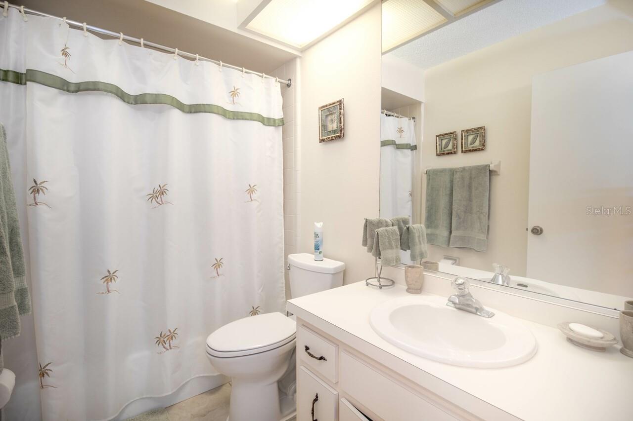 ENGLEWOOD ISLES - Residential