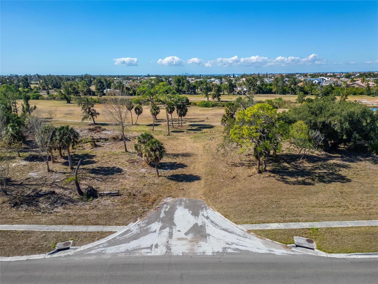 ST ANDREWS CLOSE MINOR SUB - Land