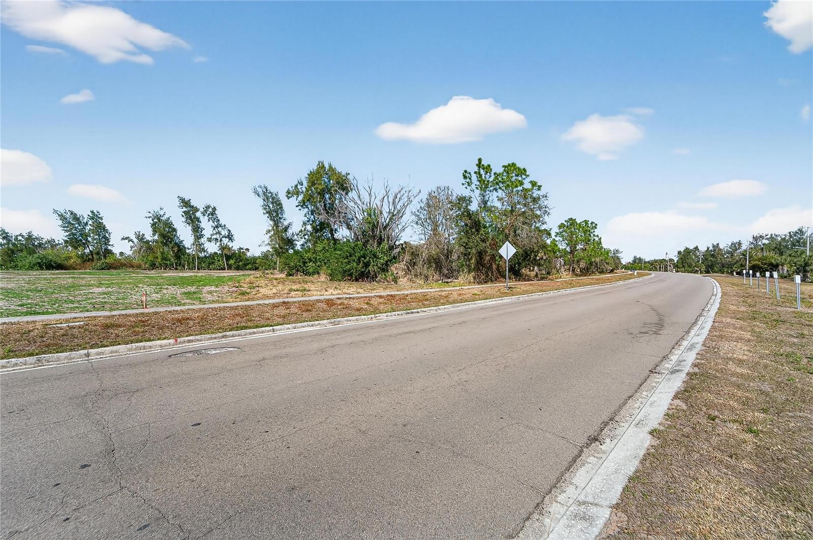 ST ANDREWS CLOSE MINOR SUB - Land