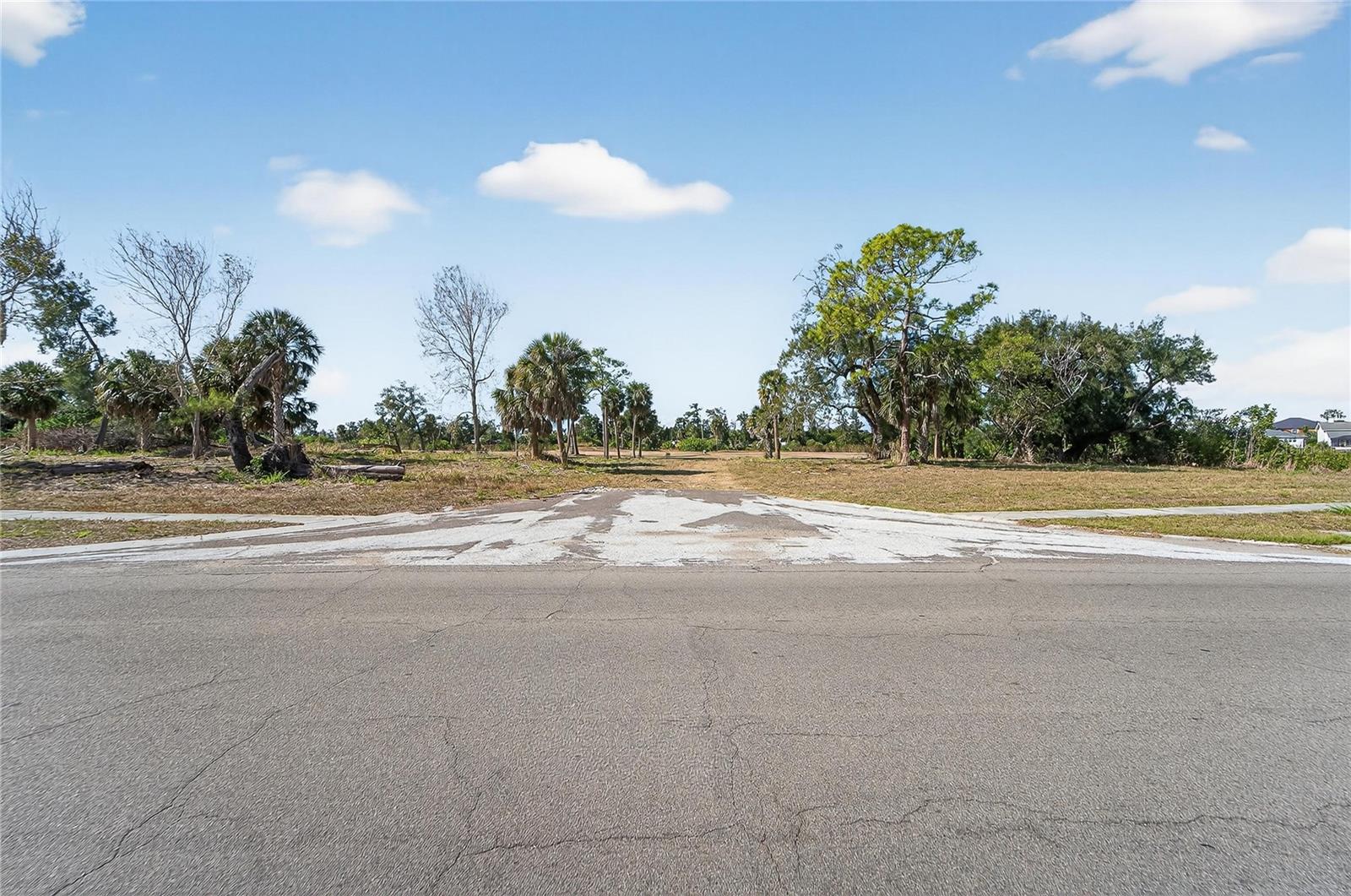 ST ANDREWS CLOSE MINOR SUB - Land