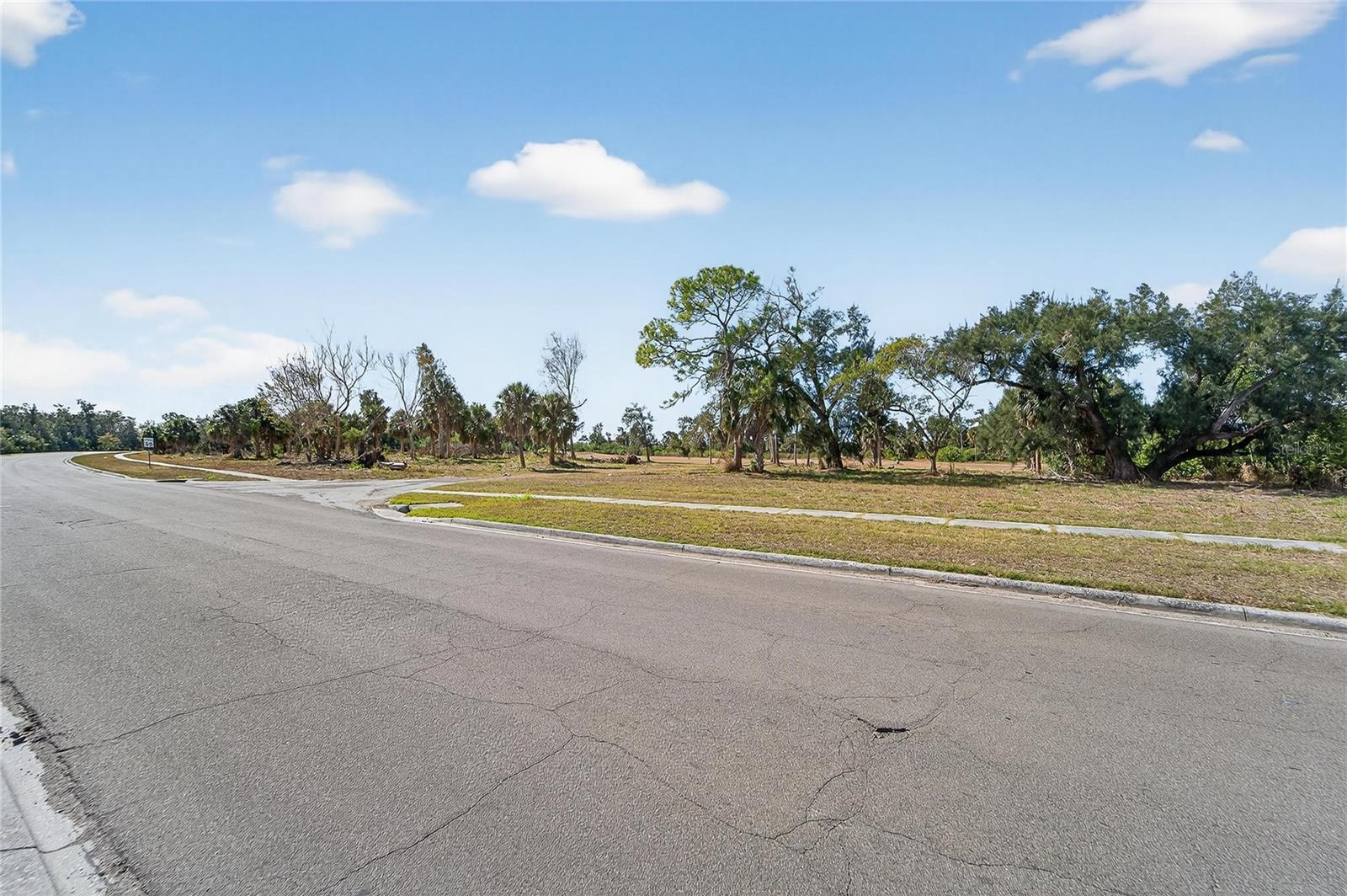 ST ANDREWS CLOSE MINOR SUB - Land