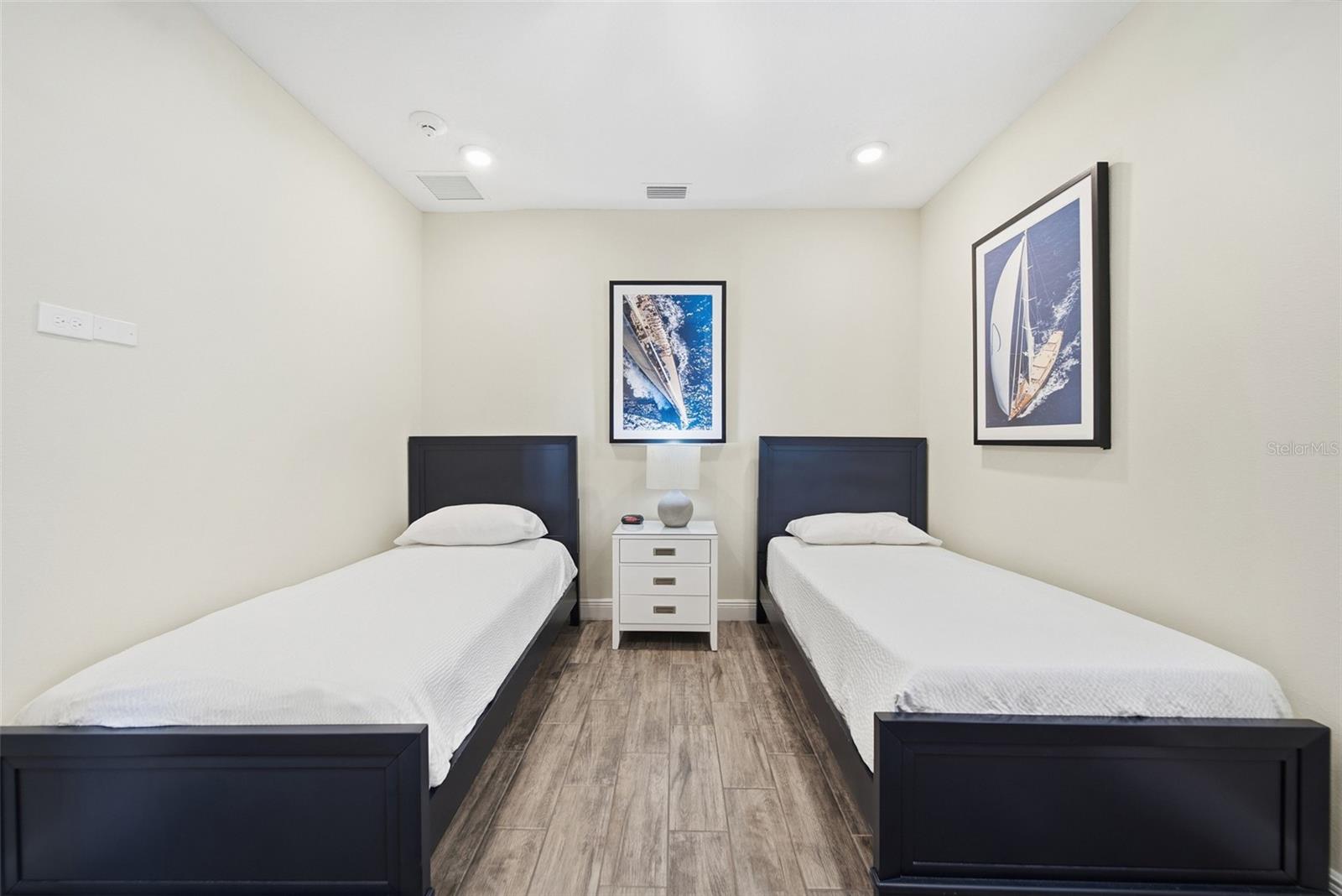 ROLLING OAKS PH 5 - Residential