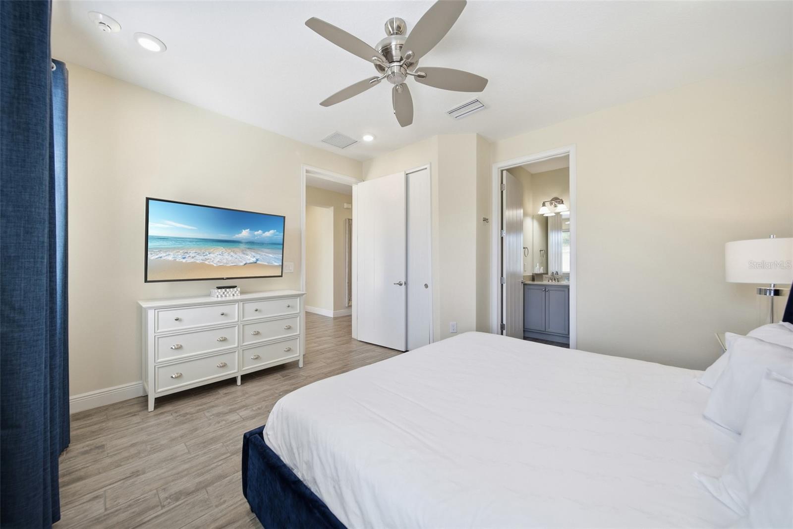 ROLLING OAKS PH 5 - Residential