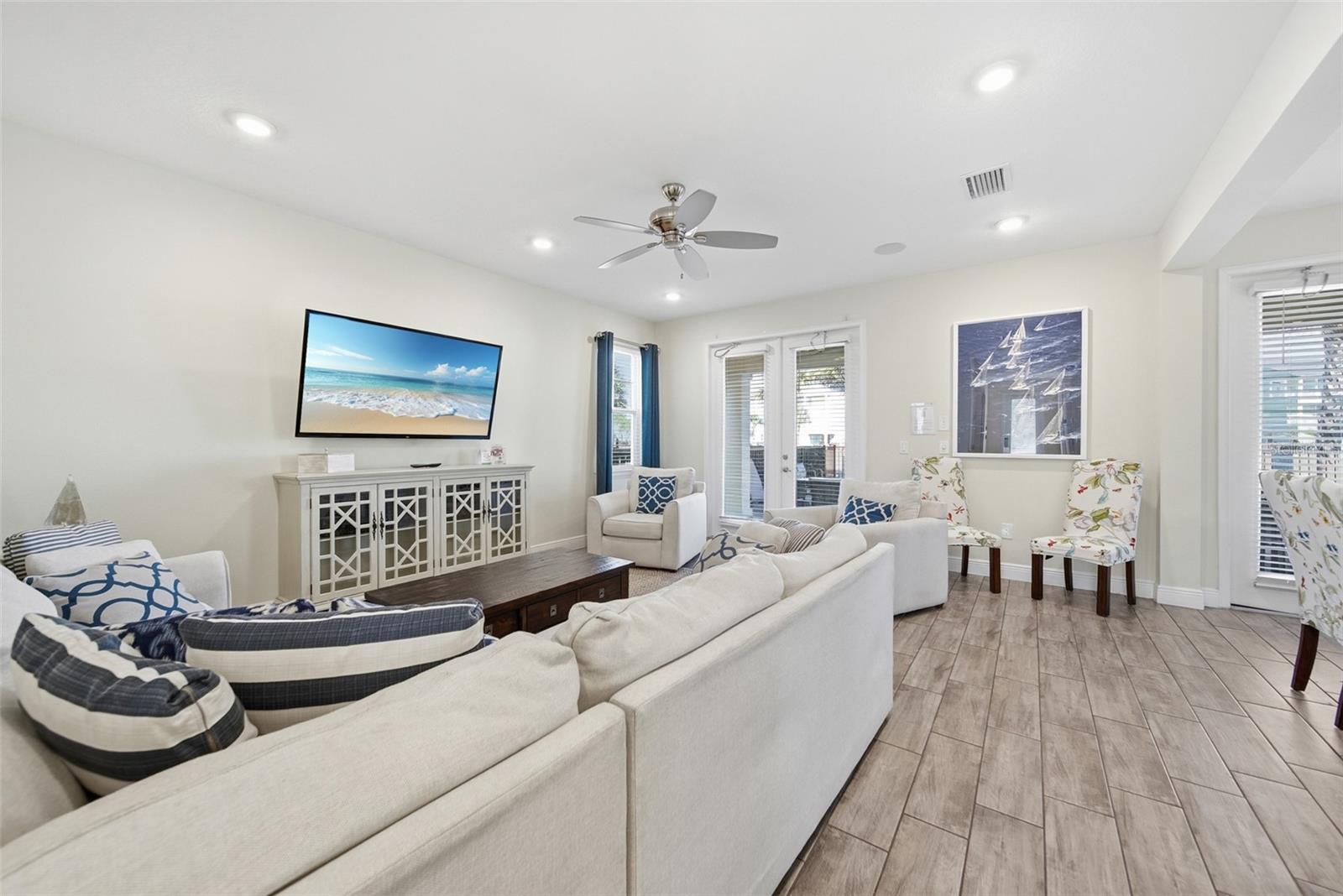 ROLLING OAKS PH 5 - Residential