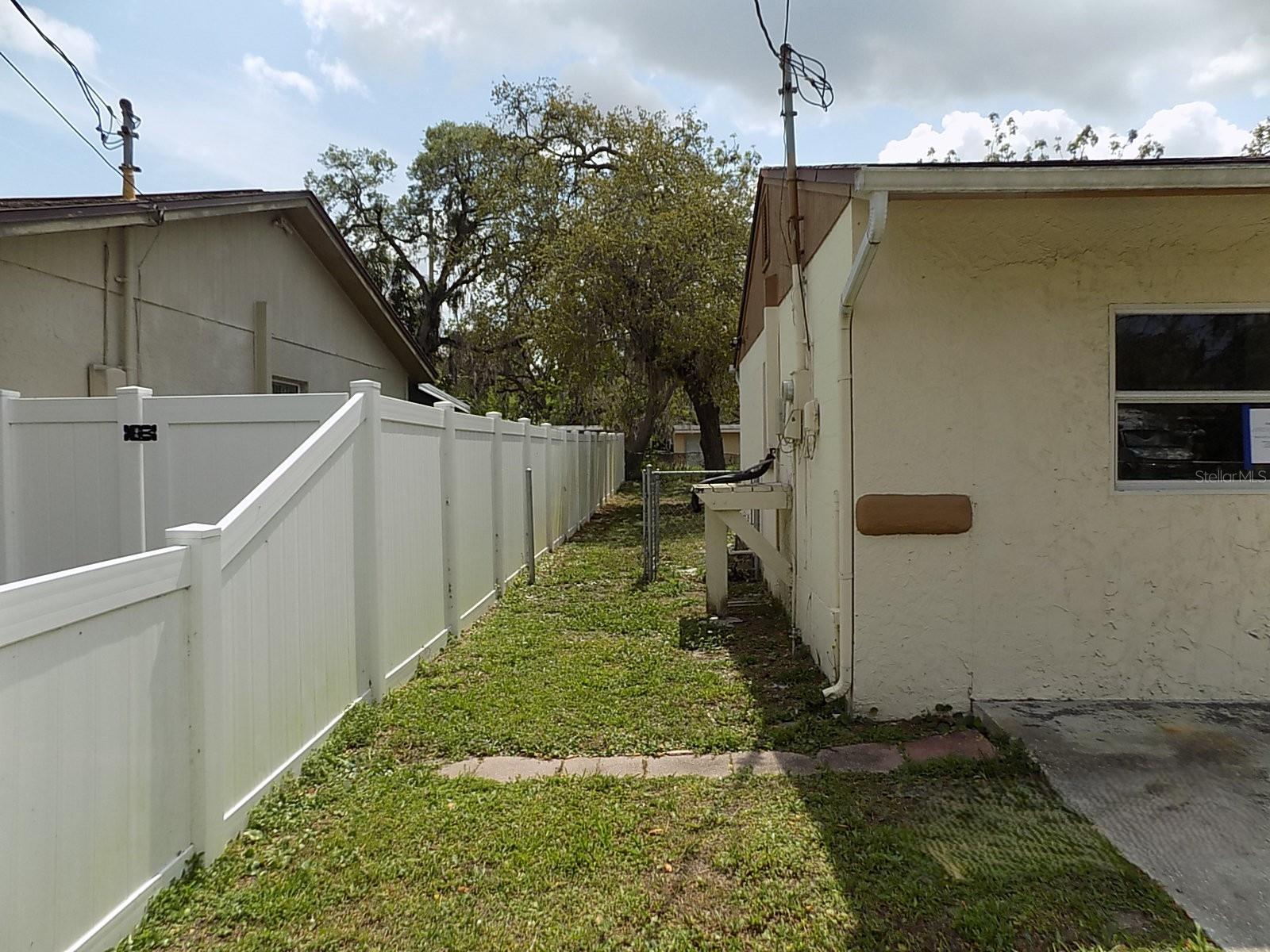 GULF SIDE ESTATES - Residential