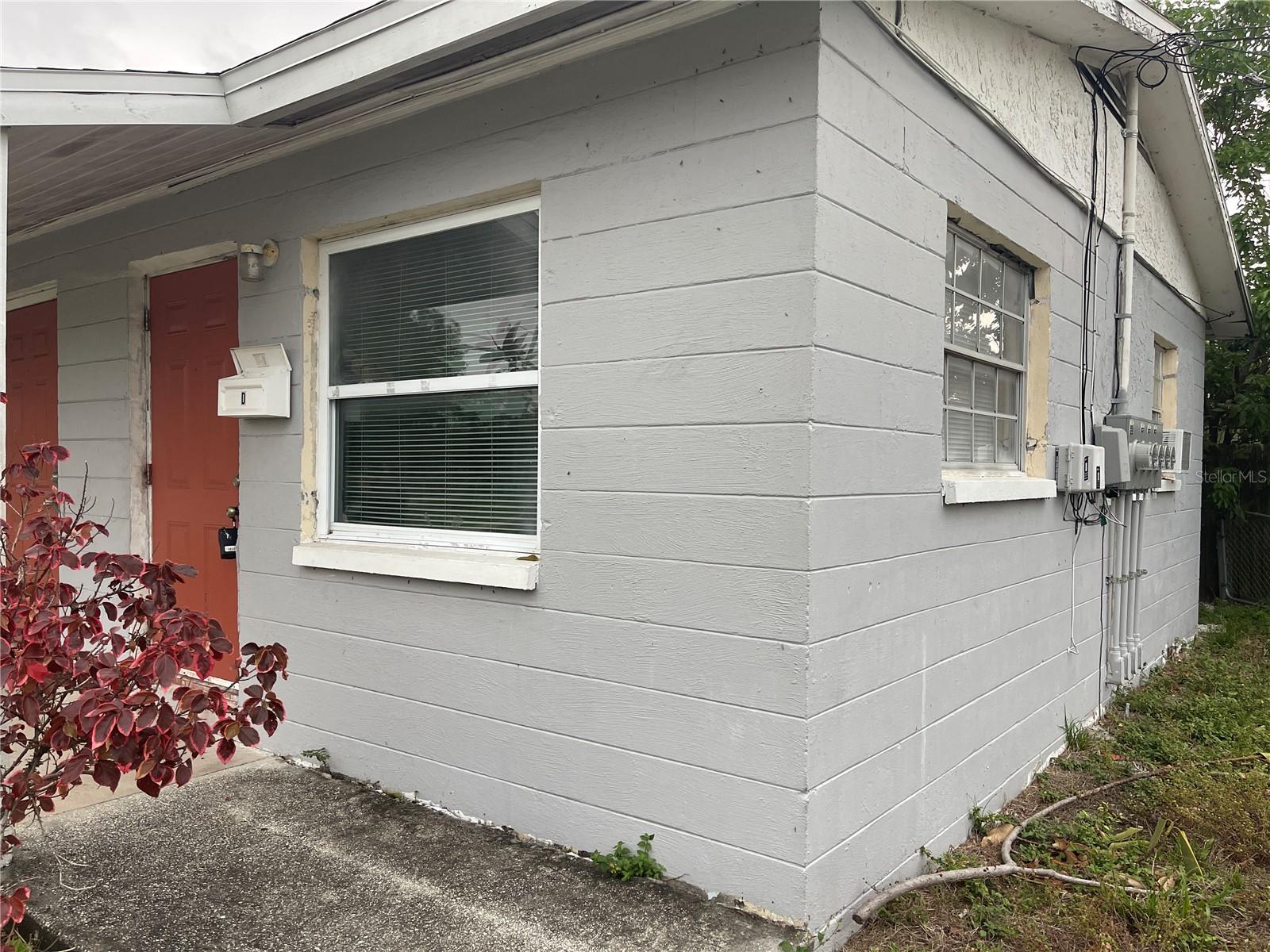 SMITHS S V REV - Residential Lease