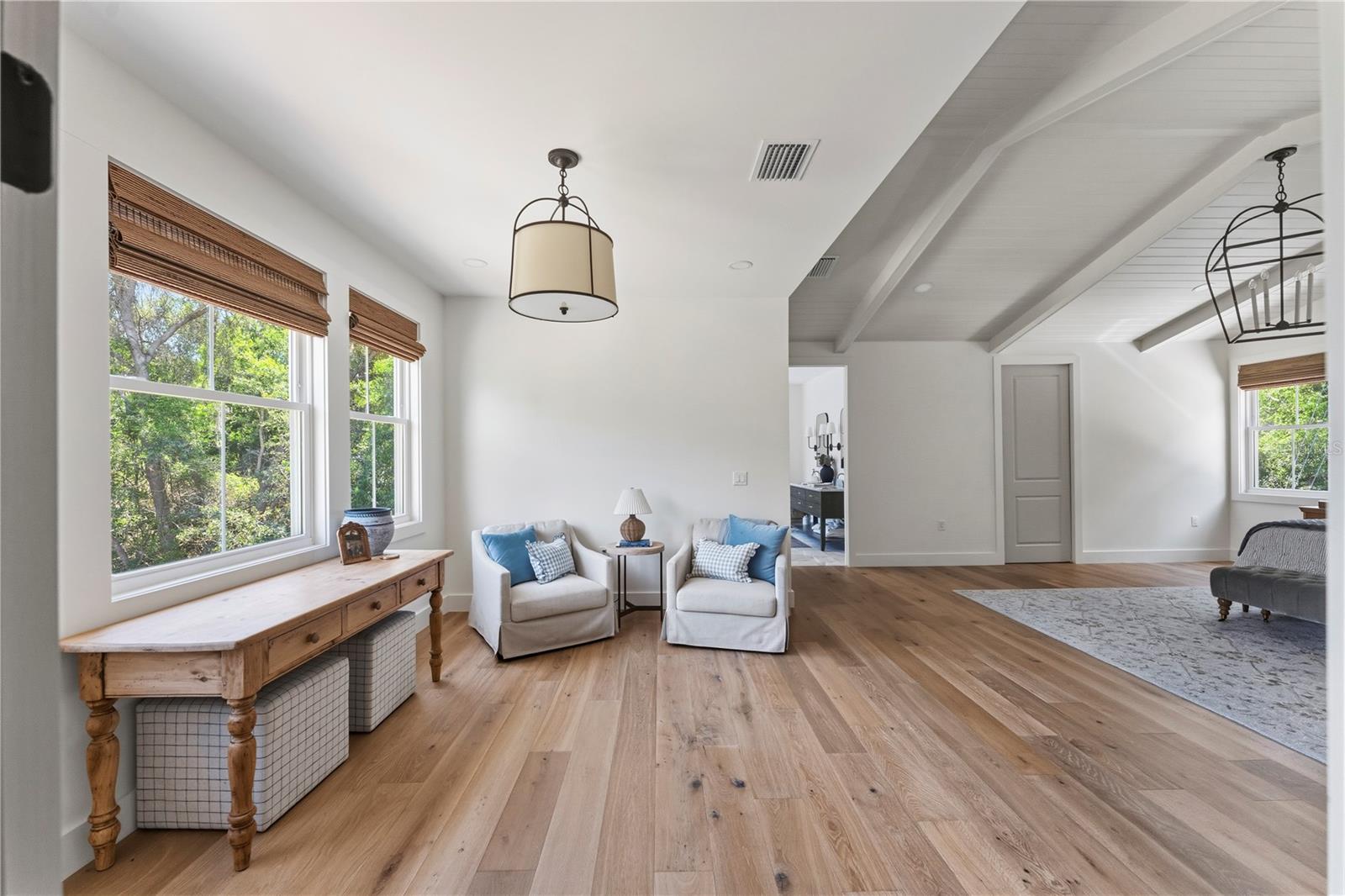 LAKE JOHNS SHORES - Residential