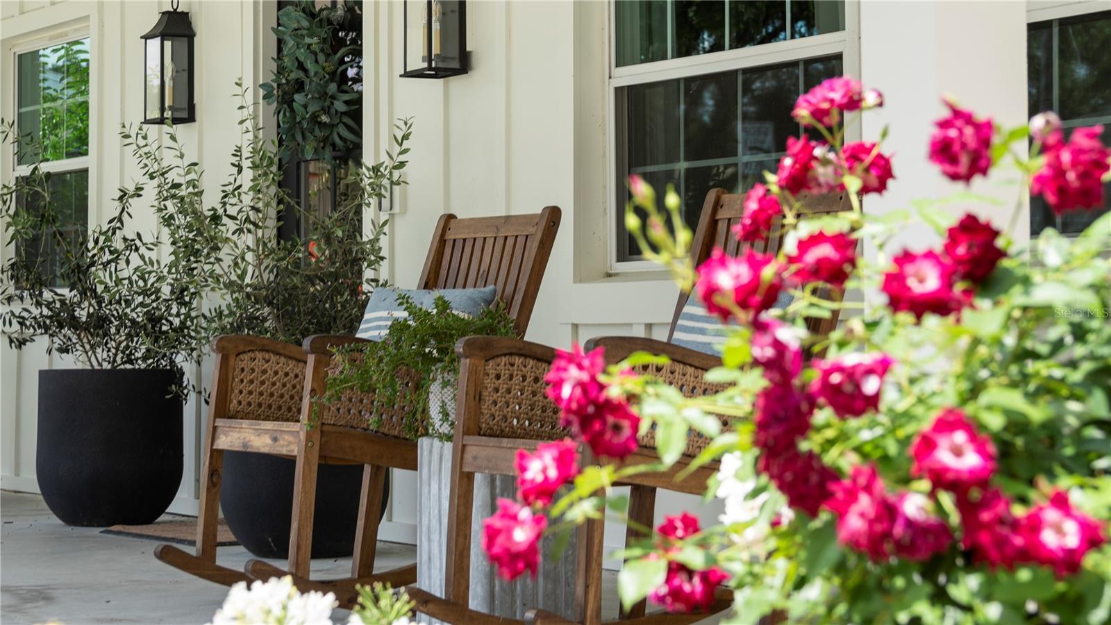 LAKE JOHNS SHORES - Residential