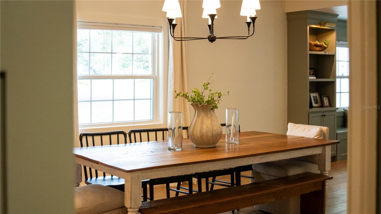 LAKE JOHNS SHORES - Residential