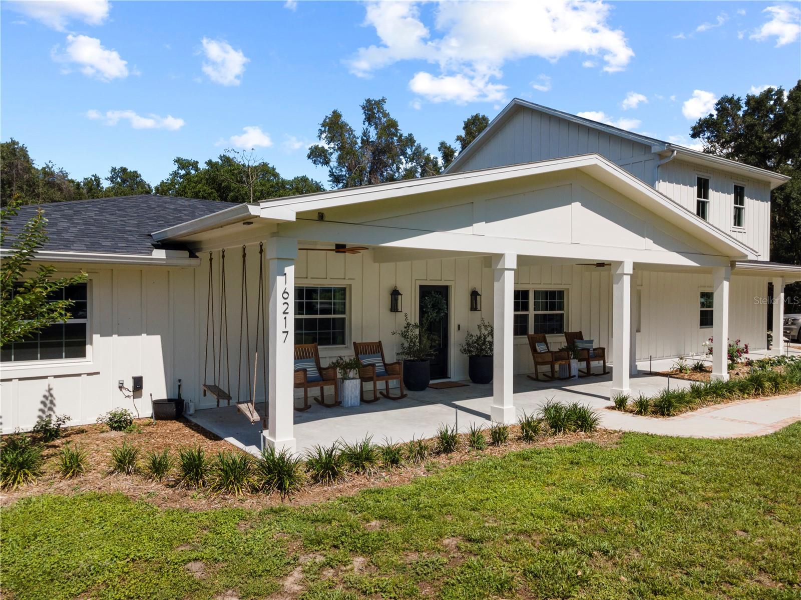 LAKE JOHNS SHORES - Residential
