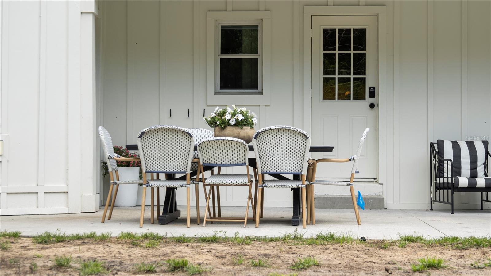 LAKE JOHNS SHORES - Residential