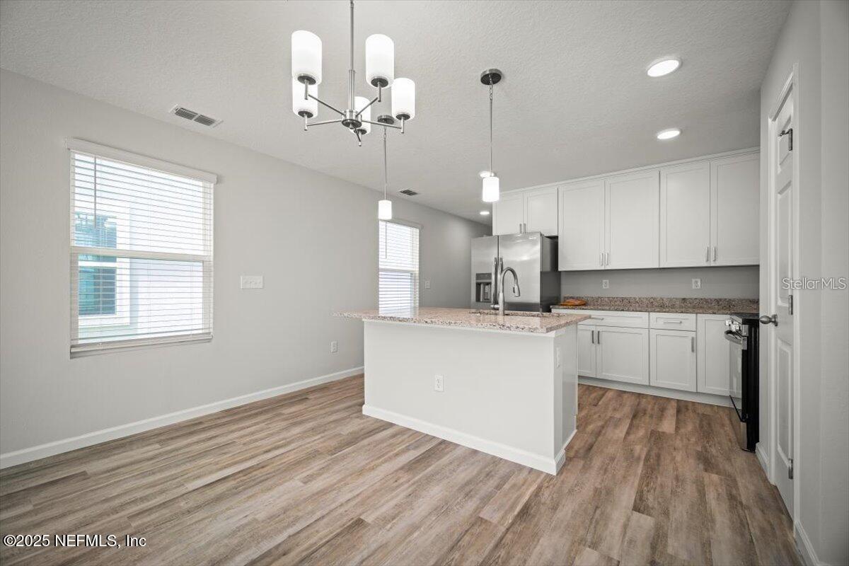 OAKWOOD VILLA ESTATES - Residential