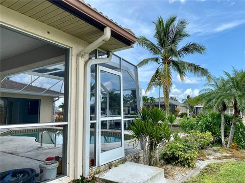 A home in PUNTA GORDA