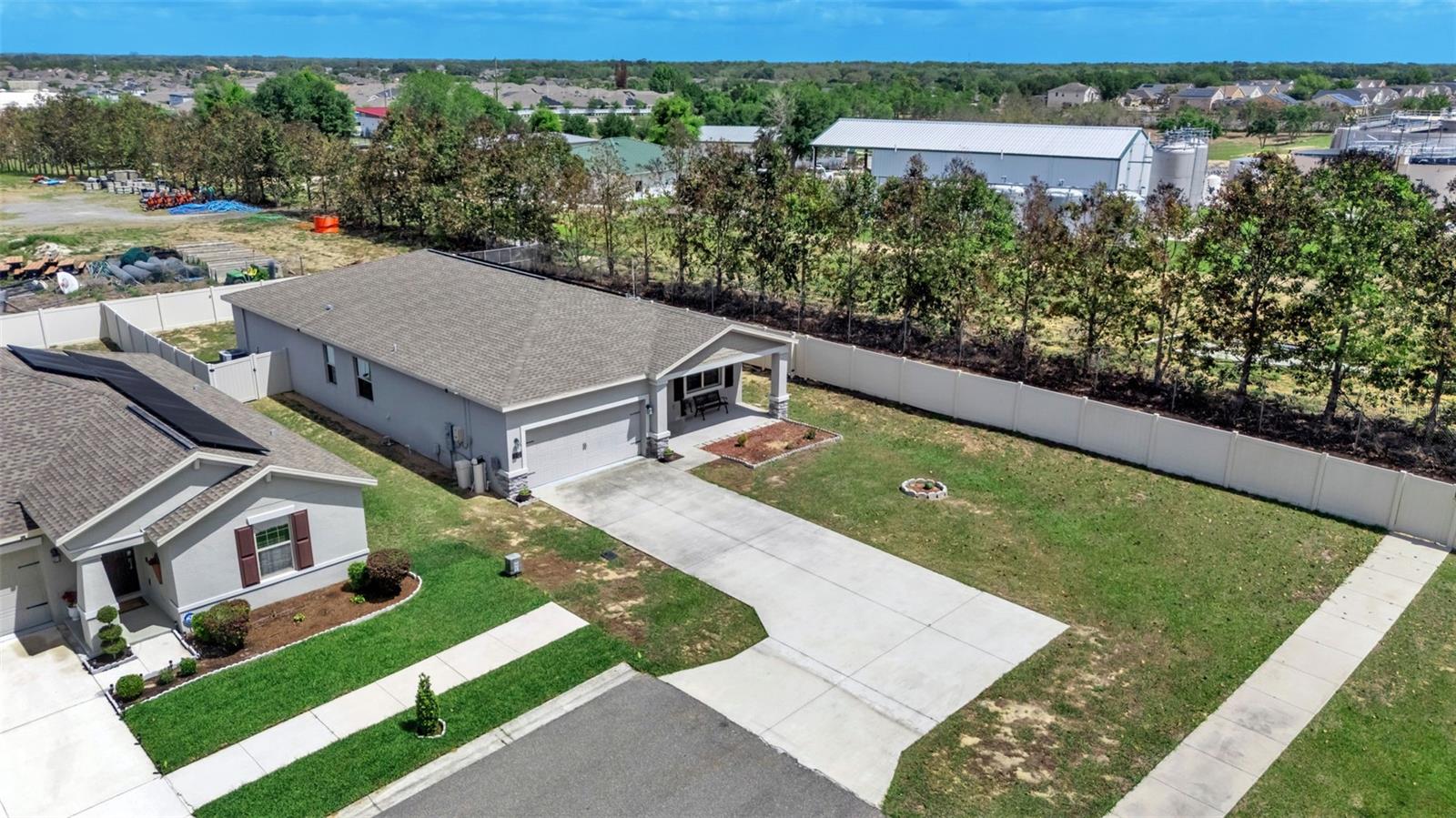 CITRUS POINTE - Residential