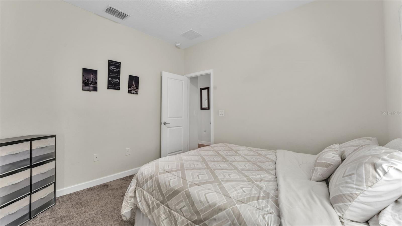 CITRUS POINTE - Residential