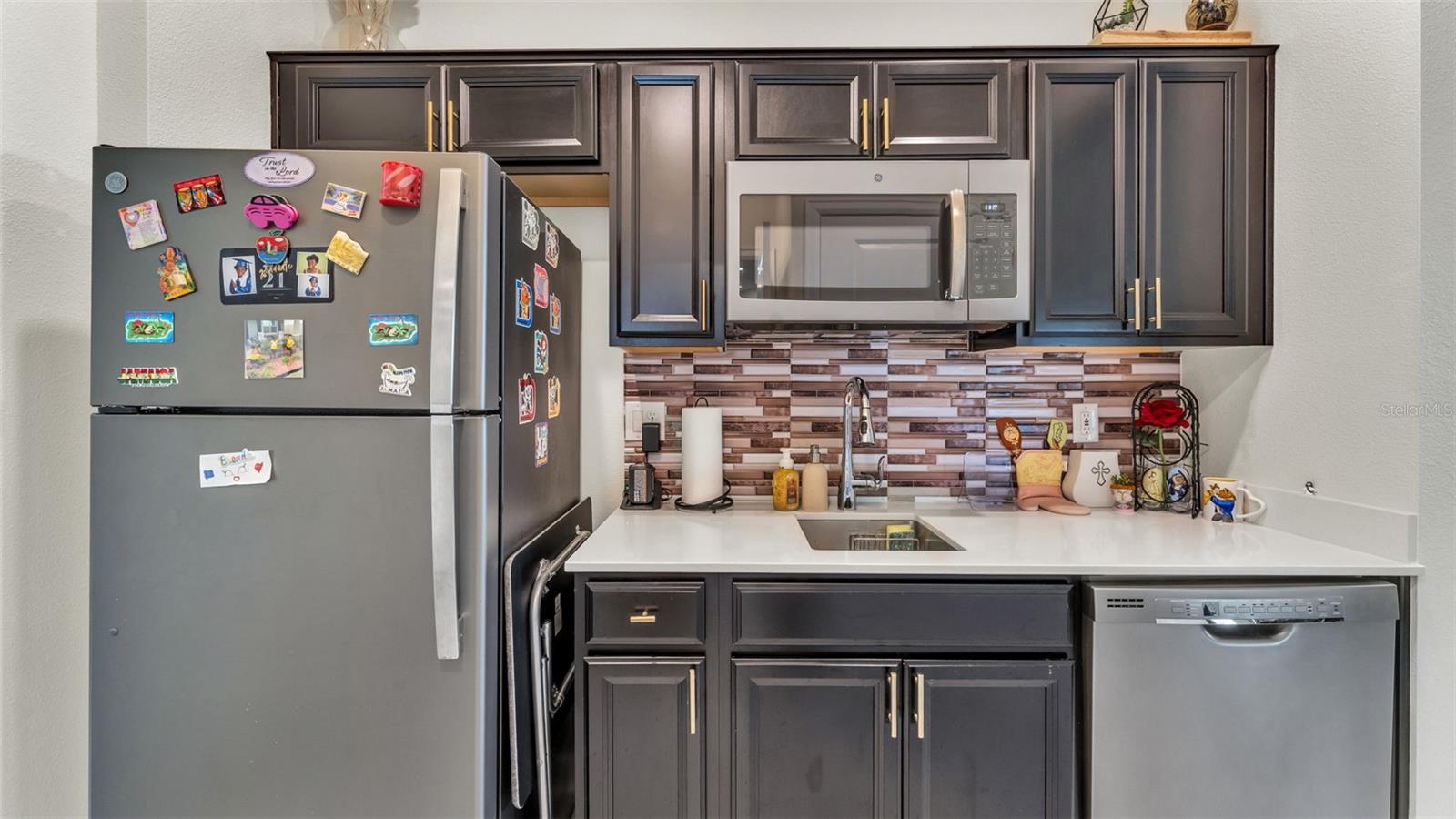 CITRUS POINTE - Residential